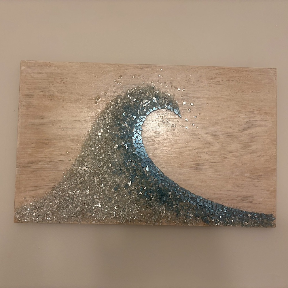 wave made of crushed glass